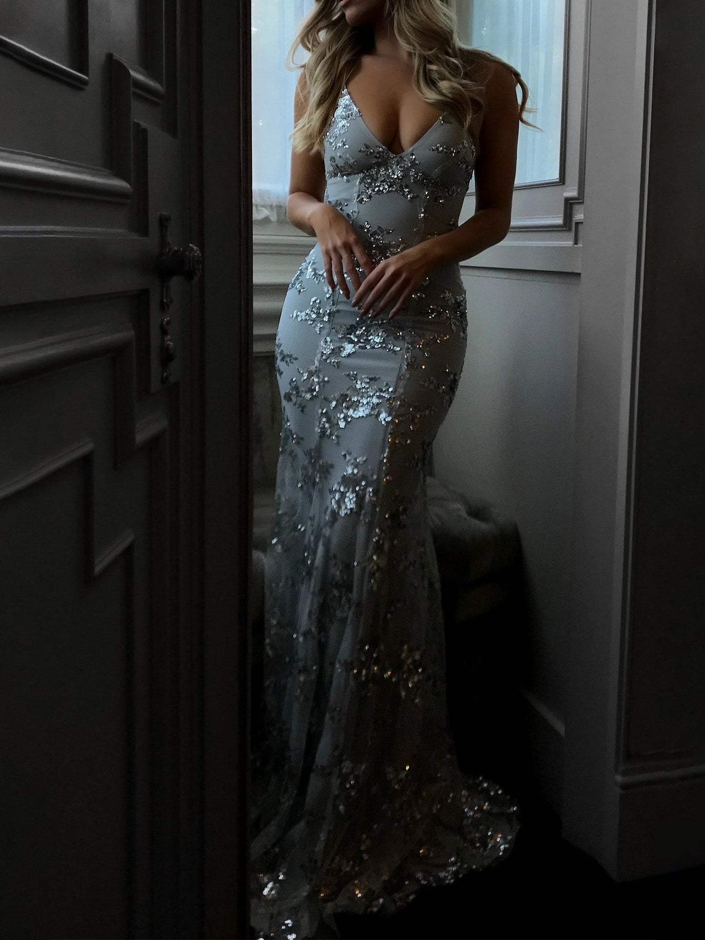 Sequin V-Neck Backless Maxi Dress