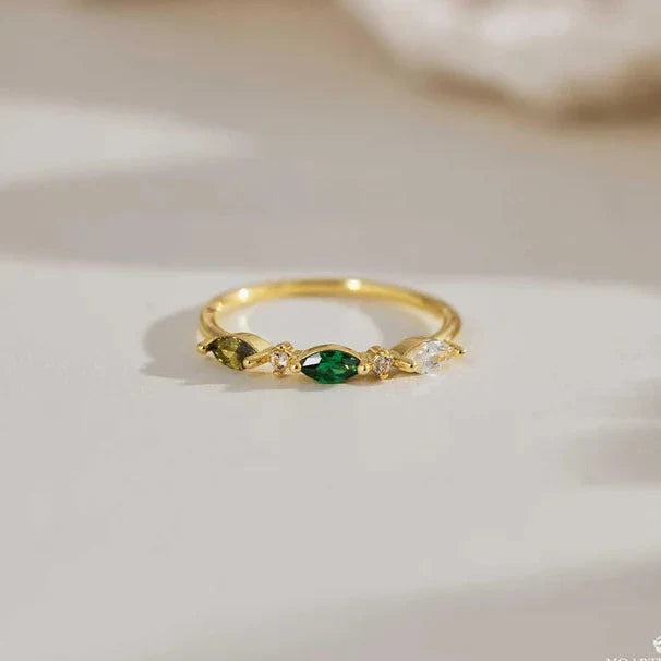 Minimalist Green Zirconia Gold Ring