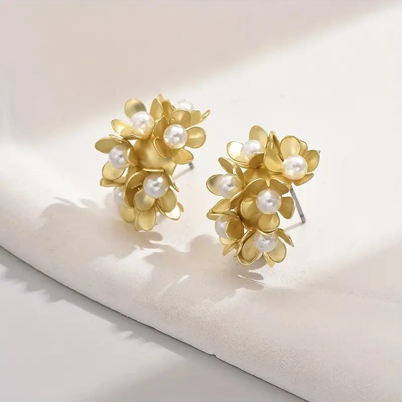 Vintage Golden Floral Pearl Earrings