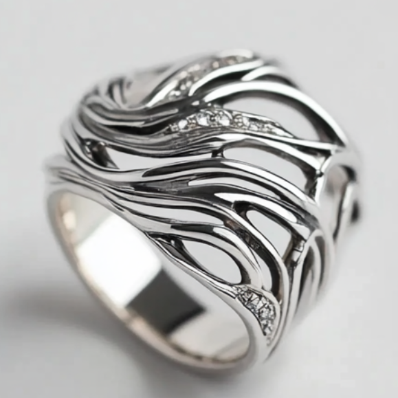 Vintage Silver Wavy Zirconia Hollow Ring
