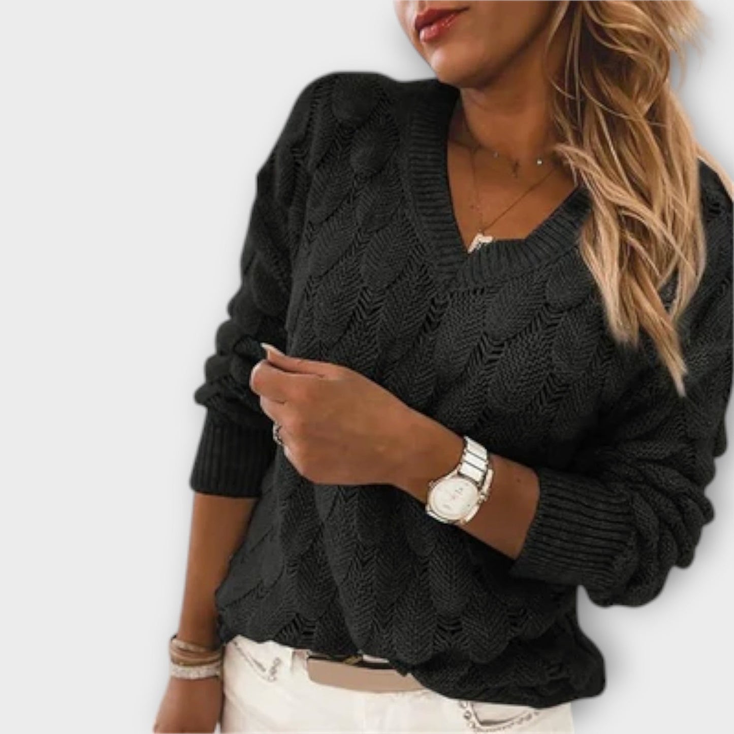 Noemier | V-Neck Sweater