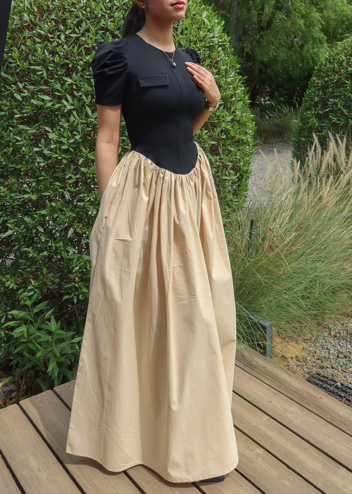 Women's Black Short Sleeved Shirt One-piece Maxi Dress