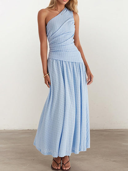 Textured sleeveless one shoulder dress