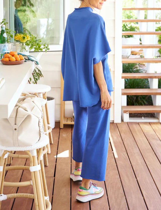 Lavinia | Chic Cape Pantsuit