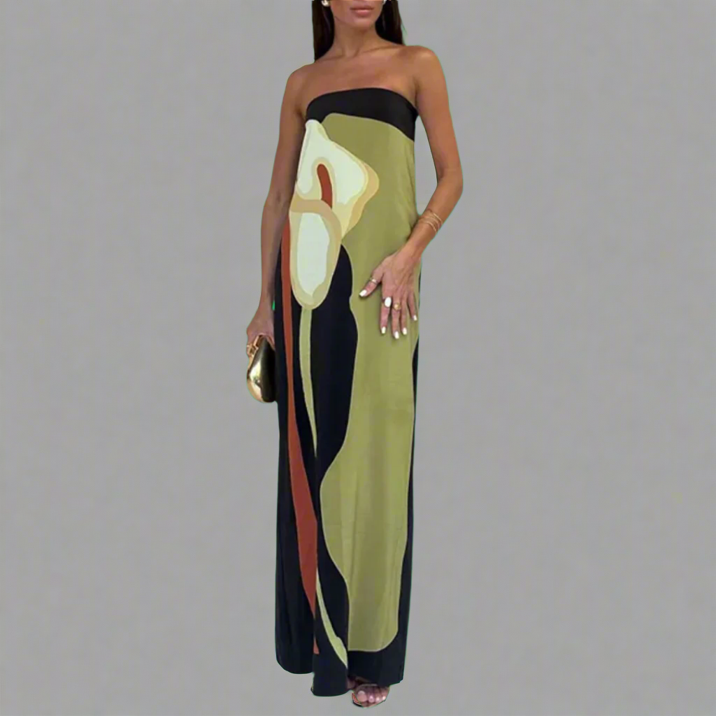 Judith | Shiny Dress Made from Premium Fabric