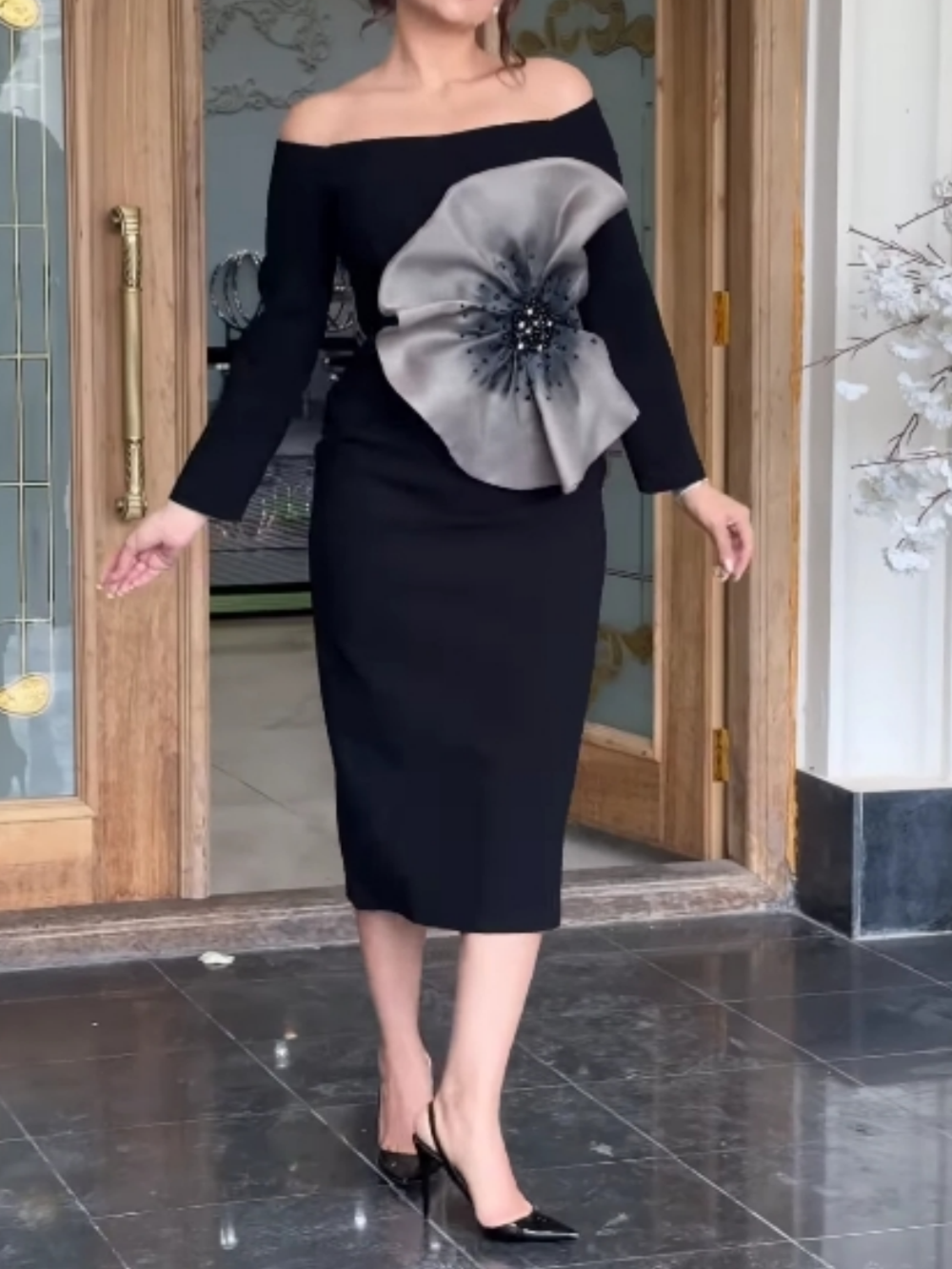 Exaggerated floral off-the-shoulder midi dress