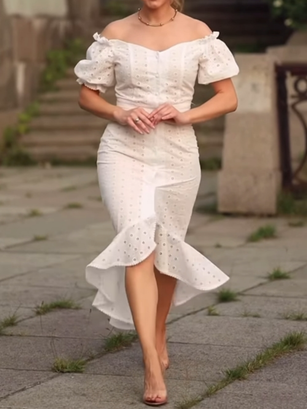 Puff Sleeve Textured Fishtail Dress