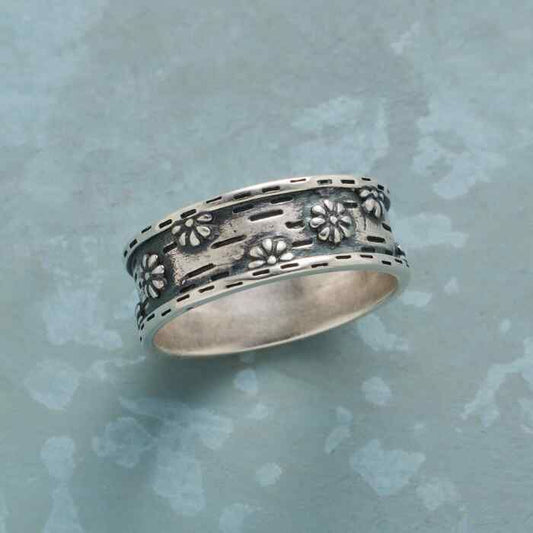 Vintage Daisy Silver Ring