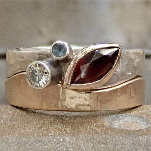 Vintage Red Crystal Drop Wavy Ring