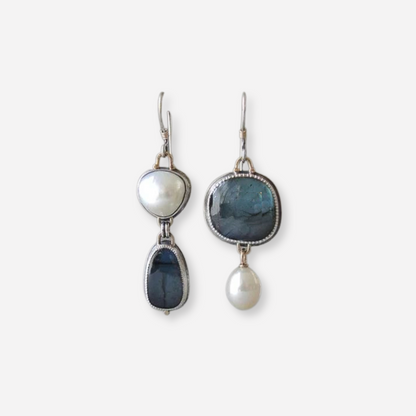 Aira | Vintage Earrings with Natural Stones