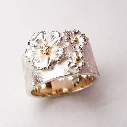 Vintage Blossom Silver Ring