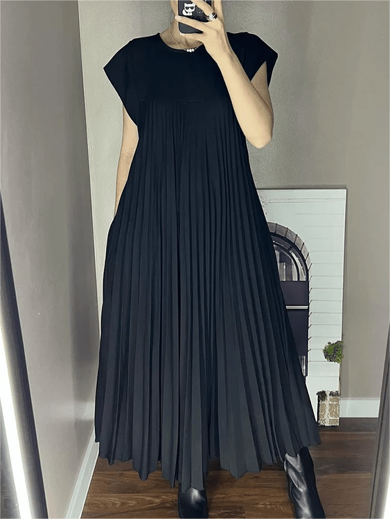Sandra | Pleated Elegant Dress