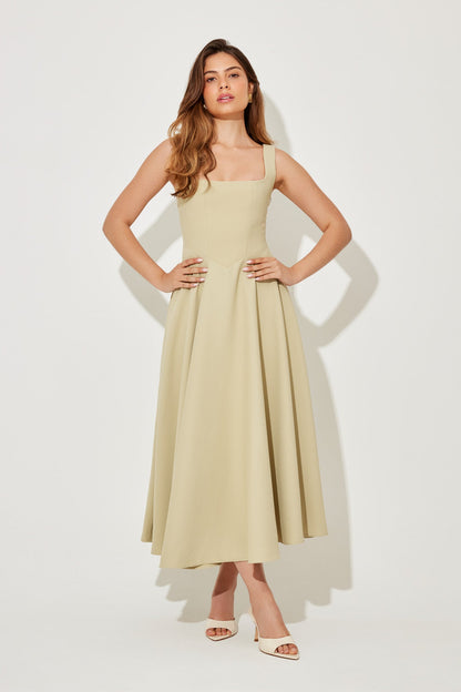 Amelia™ | Timeless Flowy Midi Dress