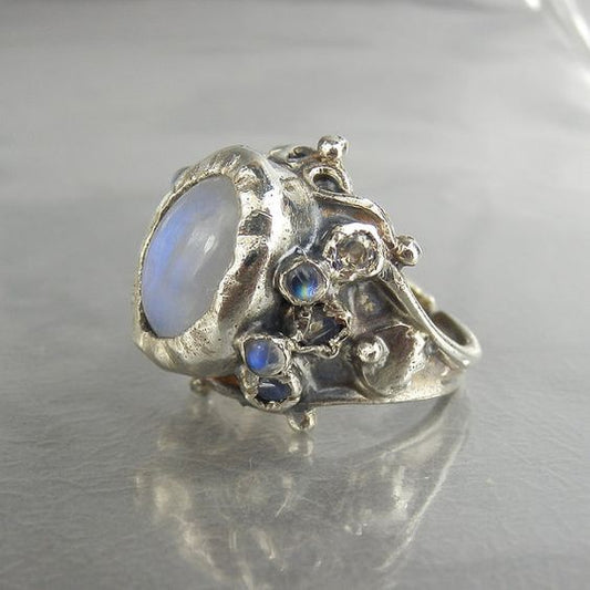 Vintage Silvered Moonstone Ring