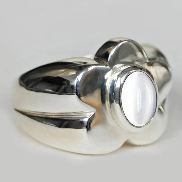 Vintage Flower Pearl Silver Ring