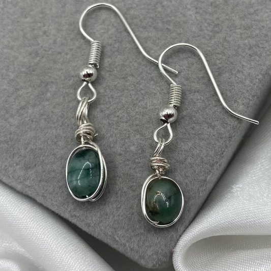 Vintage Green Drop Stone Earrings