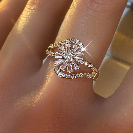 Sparkling Spiral Ring