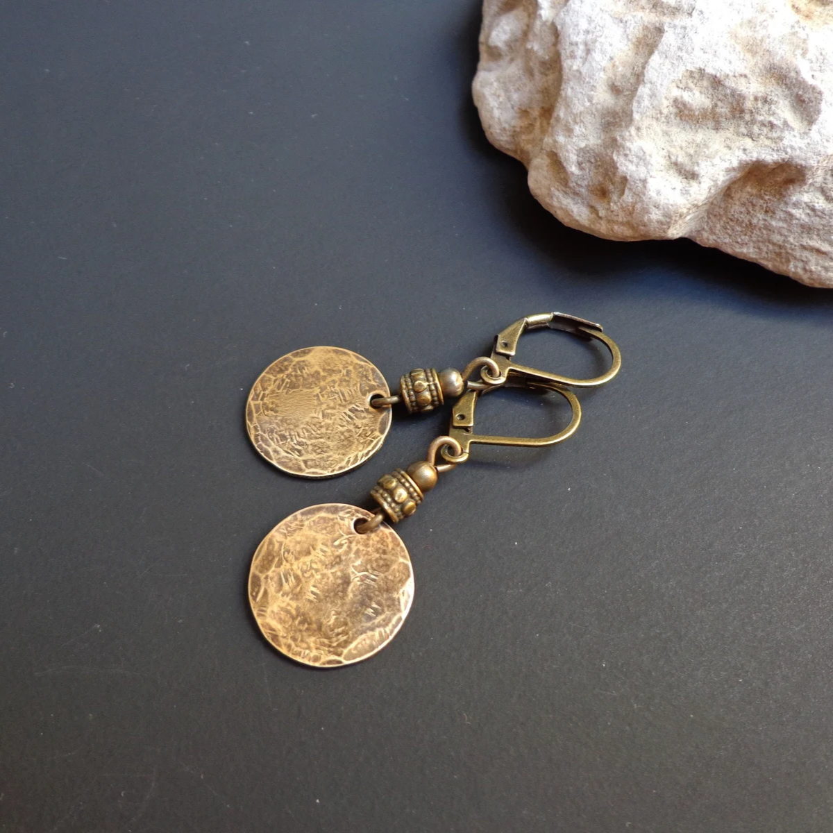 Golden Rounded Vintage Earrings