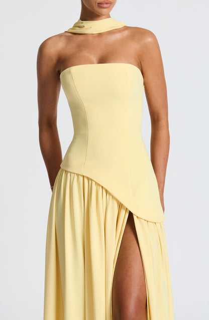 Bronte - Elegant Backless Pleated Maxi Dress