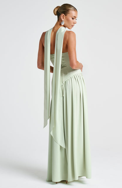 Bronte - Elegant Backless Pleated Maxi Dress
